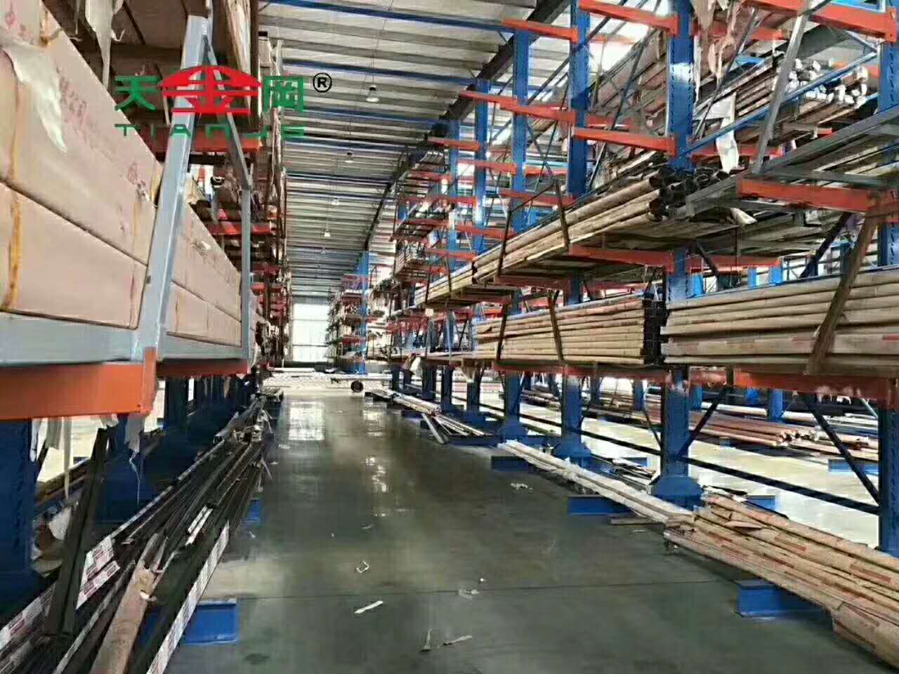 橫梁式倉儲貨架生產(chǎn)廠家