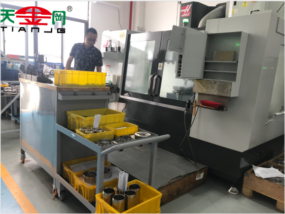 合肥貨架工具柜哪家好，如何選擇？[天金岡]