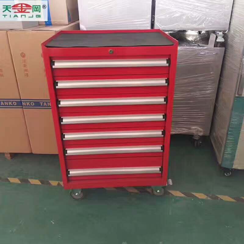 機械行業(yè)重型工具車