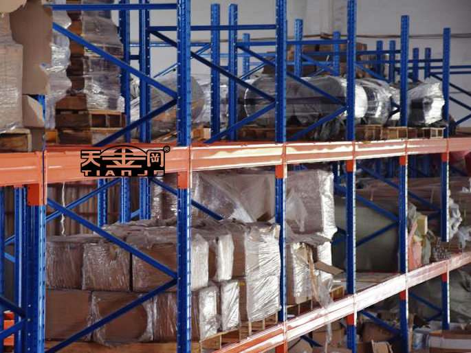 輕型倉儲(chǔ)貨架