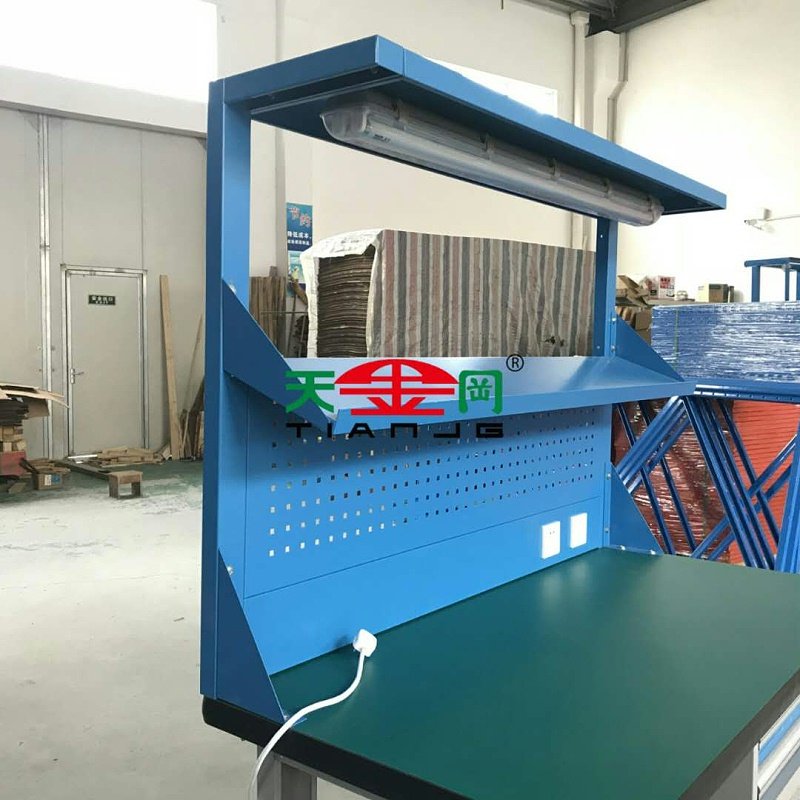 虎口鉗工工作臺(tái)規(guī)格