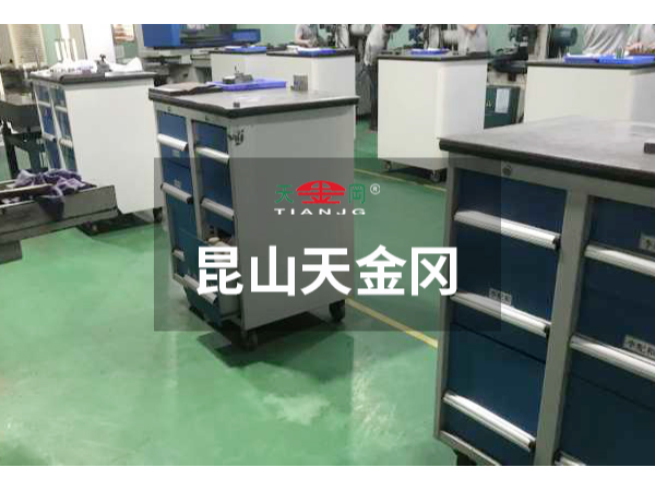 宿遷工具柜生產(chǎn)廠家哪家好，商德暖似火，誠信貴如金【天金岡】